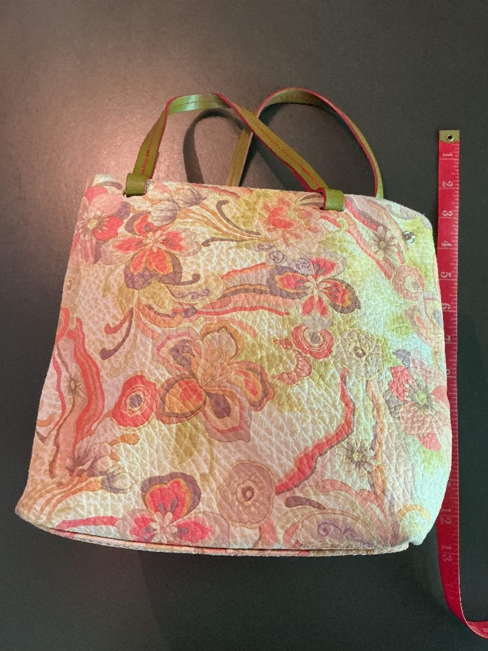 Gorgeous Italian leather floral printed bag